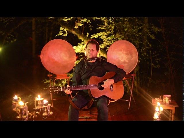 Amber moon | Michael Manning