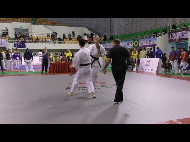 Fight 1 Максимов Денис 5 World Сhampionship Kyokushin Karate Шанхай 2018