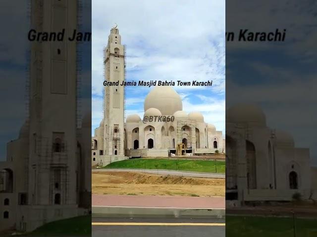 #grandmasjid #grandmosque #shorts #ilovekarachi #btkupdates #lovelyweather #bahriatown @BTK360