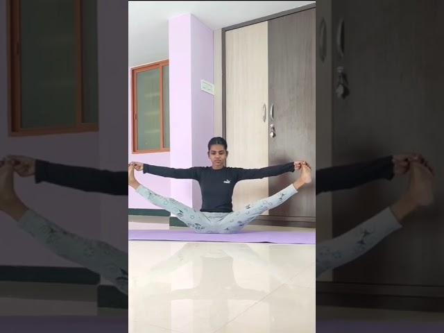 #yogaarthi #yoga #yogagirl #split #trending #viral #tamilnadu #indian #fitness #fit #inspiration