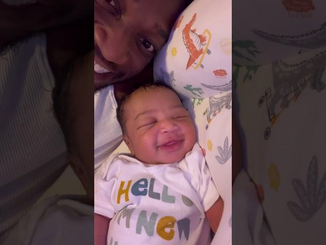 A smile for daddy ️#smile #newborn _baby mother melodies 