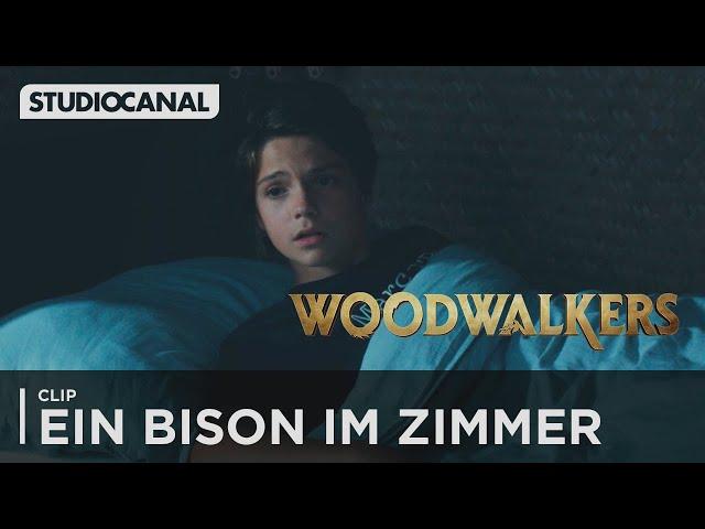 WOODWALKERS Clip "Ein Bison im Bett" | Jetzt im Kino!