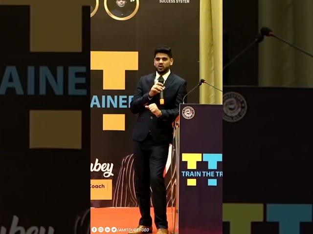 Difference between a leader and a boss by Amit Dubey // #shorts #motivation