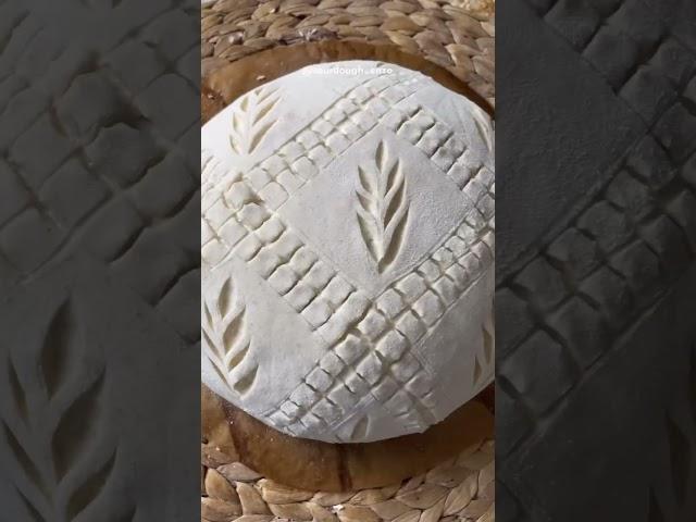 Easy Quilt Score sourdough bread scoring #bread #sourdoughbread #shortsvideo #shortsfeed #fyp