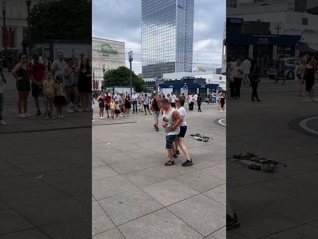 ALEXANDERPLATZ is a Vibe#berlin #germany #walking #walk #travel #music #streetmusic #shorts