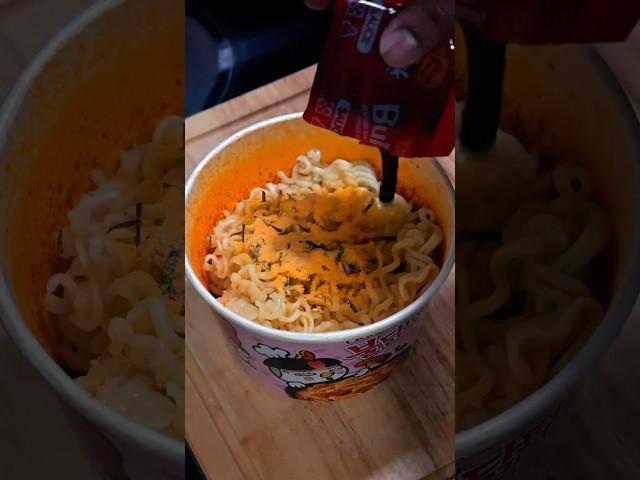 late night buldak craving  #foodie #food #ramen #buldak #ytshorts #shorts #food #noodles