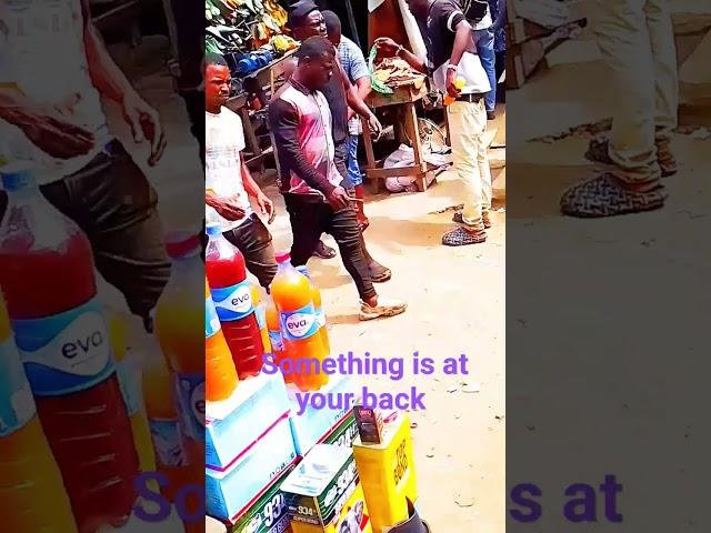 #highlight #learneveryone #Somethong is at your back