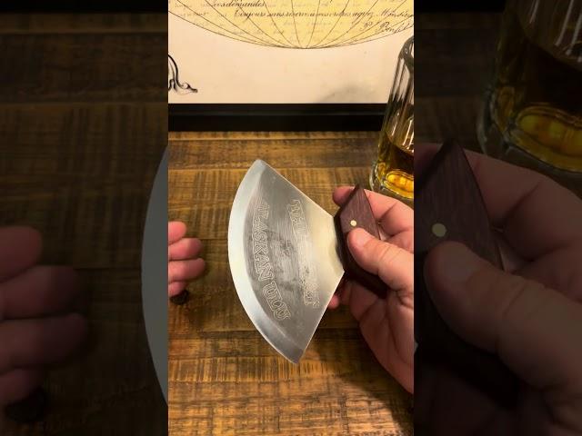 Alaskan ulu #knivesdaily #edc #blade #cooking #alaska #home #budget #musthavegadgets