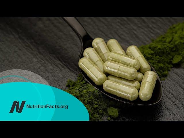 The Efficacy and Side Effects of Moringa Leaf Powder