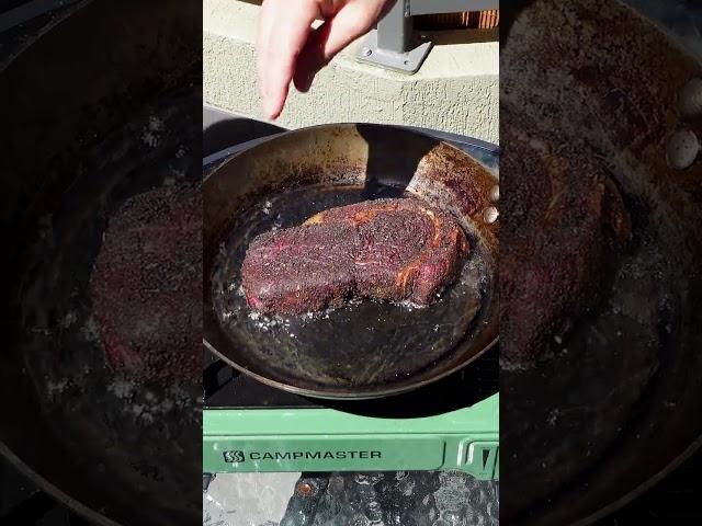 Joe Rogan's REVERSE SEAR STEAK method #shorts #joerogan