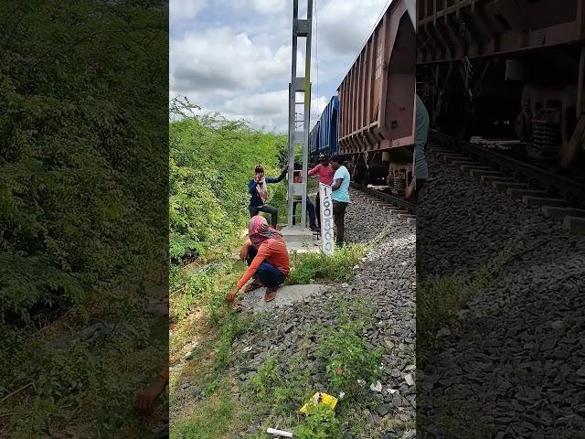 Indian railway OHE Neutral section Crossing 
