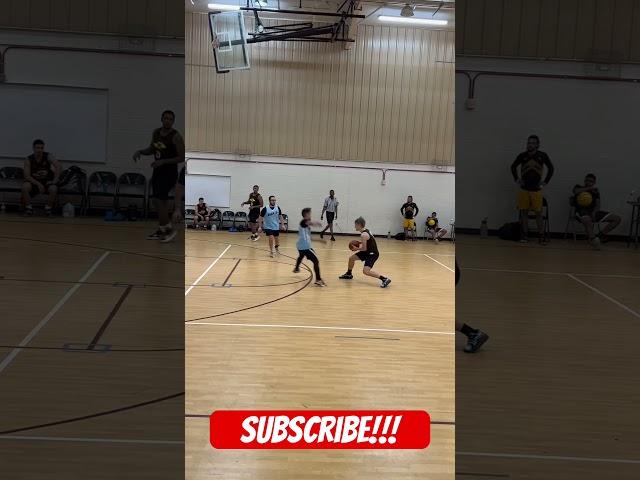 No look pass  #ballislife #basketball #comment #dunk #hooper #subscribe #ball #like #kobe #pass
