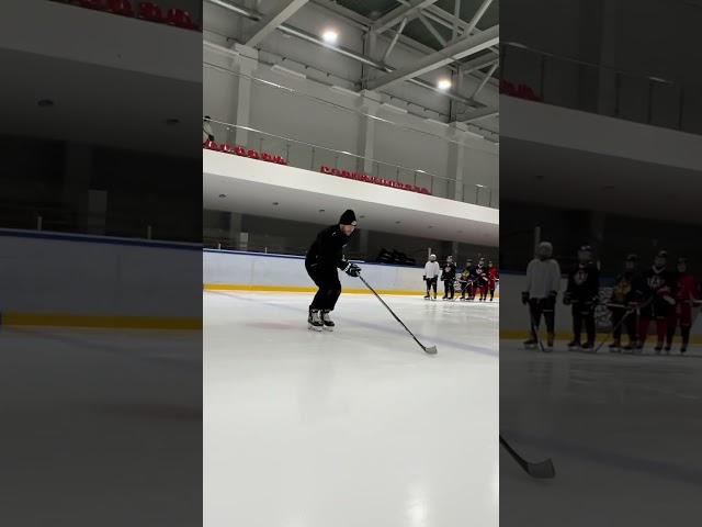 ХОККЕЙ, техника катания - ТОЛЧОК. #hockey #hockeytraining #nhl #хоккей #iceskating #icehockey