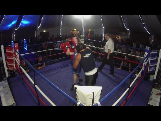 Ultra White Collar Boxing | Crawley | Chris Pash VS Kris Bull