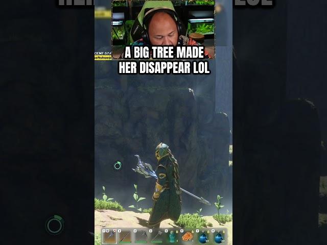 Big trees make people disappear #Enshrouded #enshroudedgameplay #streamer #clips #reels #shorts