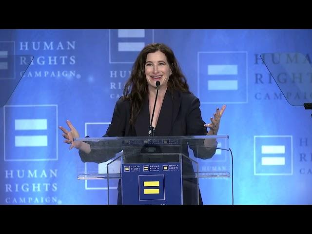 Kathyrn Hahn recieves HRC Ally for Equality Award at Chicago Dinner