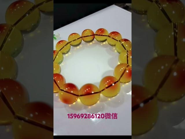 #蓝底血珀一点红手串#缅甸琥珀 #珠寶 #蜜蠟