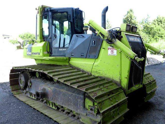 KOMATSU Bulldozer Inspection