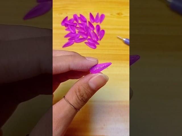 Tiny but mighty! #DIYPaperFlowers #HandmadeArt #QuillingArt #CreativeCrafts #papercraft