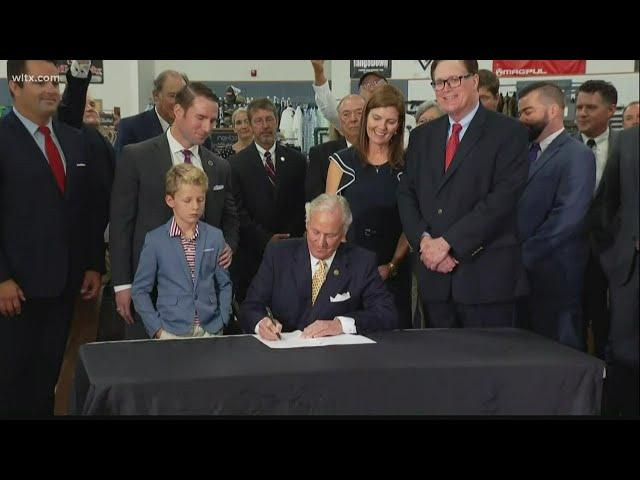 SC Gov. Henry McMaster holds ceremonial signing for open-carry with training act