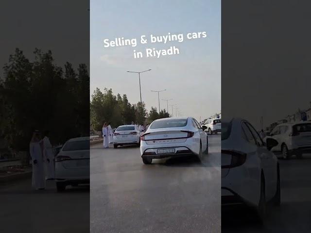 Well here's something you don't see in Malaysia #cartrading #riyadh #sellyourcar