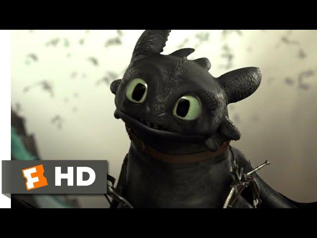 How to Train Your Dragon 2 - Mean Toothless Scene | Fandango Family