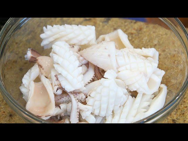 How Chinese People Stir-fry Squid (Recipe & Method）