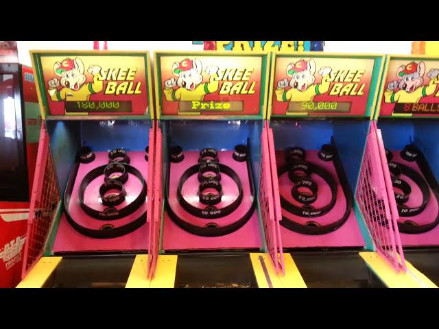 Playing Skee Ball At Chuck E. Cheese & JACKPOT!