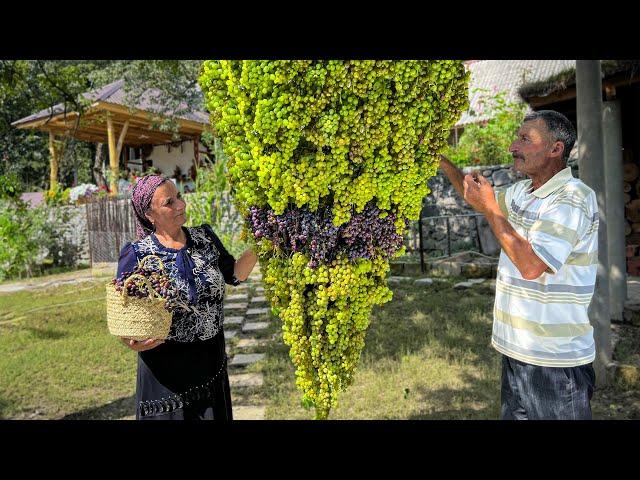 We Have Collected A Huge Harvest of Grapes and Сooking a Sweet Treat! Life in the Village