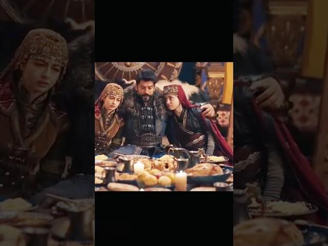 Thier BondingFatma and Halime made food for Osman bey️