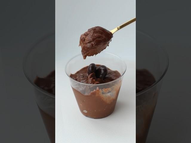 Healthy Chocolate Pudding Made From Fruit!  #vegan #sugarfree