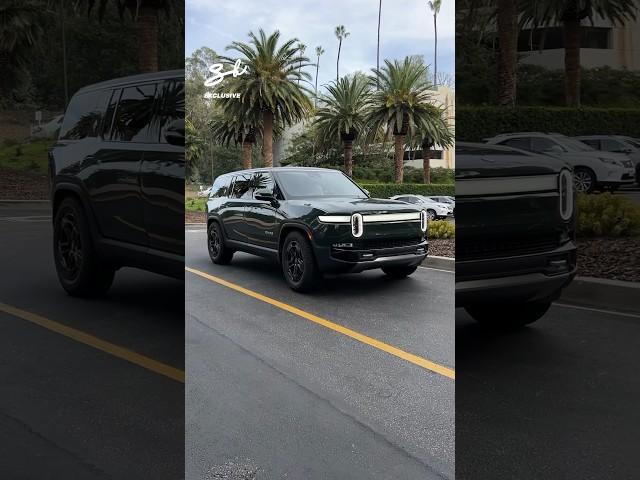 The Rivian R1S is the future of electric SUVs! ️ #rivian #r1s #supercar