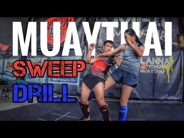 MUAYTHAI sweep drill