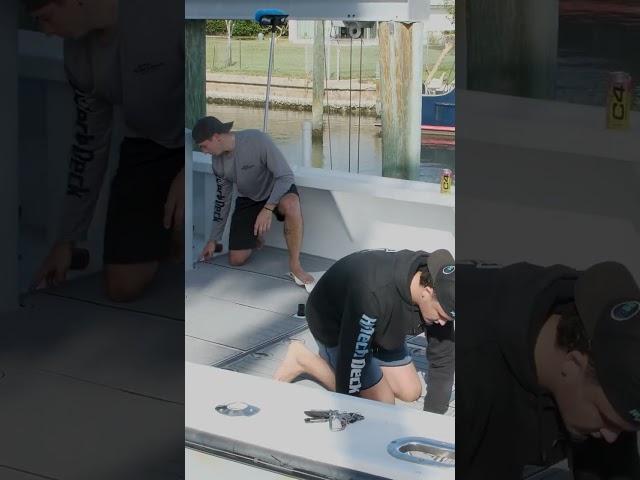  Watch This Deck Come to Life! 