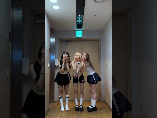 POSE! Battle!  #LIGHTSUM #라잇썸 #Shorts