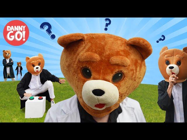 Bearhead Presses The Button 🟢 | Silly Videos For Kids | Danny Go!