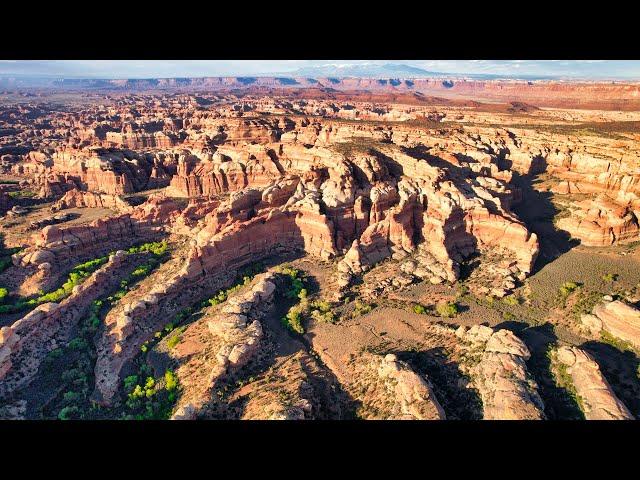 Ambient Silent Hiking in a Remote Desert Canyon Full of Ancient Ruins