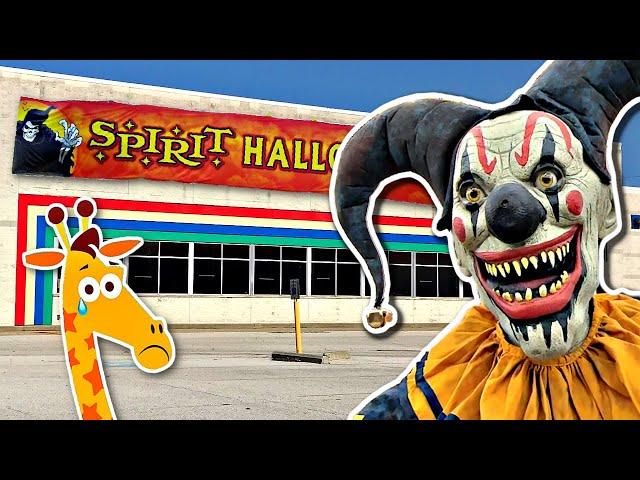 I Explored an Abandoned Toys R Us Turned Into Spirit Halloween