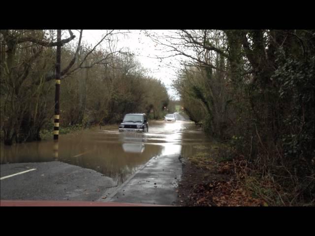 How To Drive In Deep Floods