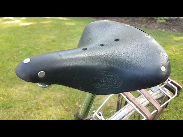 Batavus bike Brooks saddle