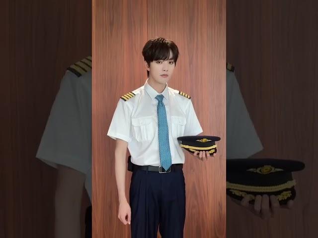 #王敬轩 帅气制服 不在话下