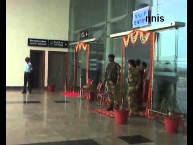 Angry Official Ousts Madhuri From Bhopal Airport Vip Lounge .mp4