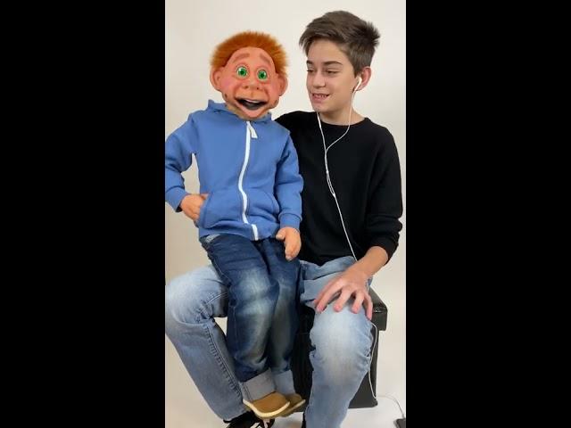 Singing Puppet!