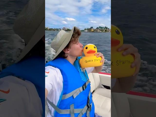 I Lost My Duck In The Ocean!