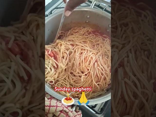 simple way of making London Sunday spaghetti lunch #delicious #food