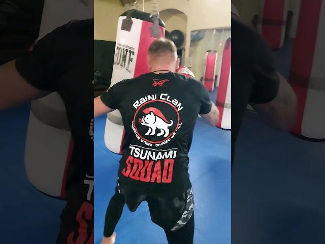 Mattia Faraoni & Setgej Maslobojev HARD TRAINING SESSION #kickboxing #muaythai #faraoni #viral