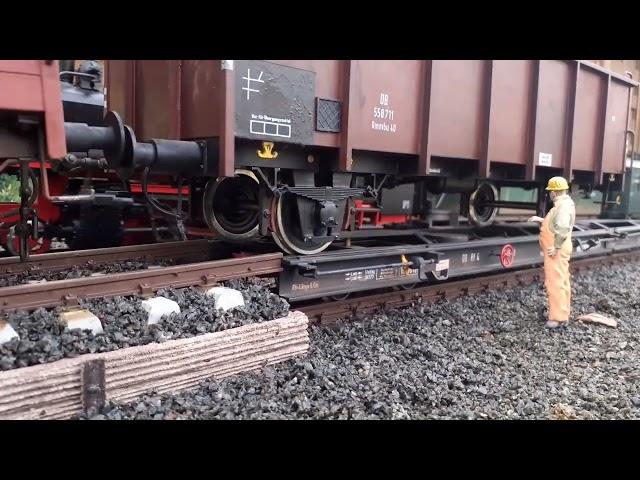 Kurzes Video der neuen Rollwagenverladung Spur 2 auf Sächsischer Schmalspurbahn / Gartenbahn