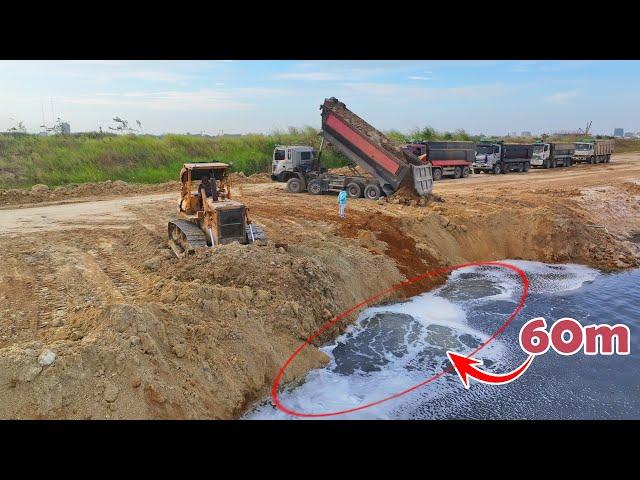 Best Action 25T Dump Trucks Loading Soil Into Water With Bulldozer KOMATSU D58 Push