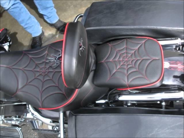 Spider Web Harley Bagger Seat