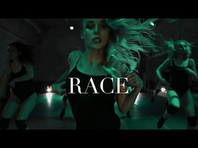 Яна Жижина / Dyce - Race / High Heels